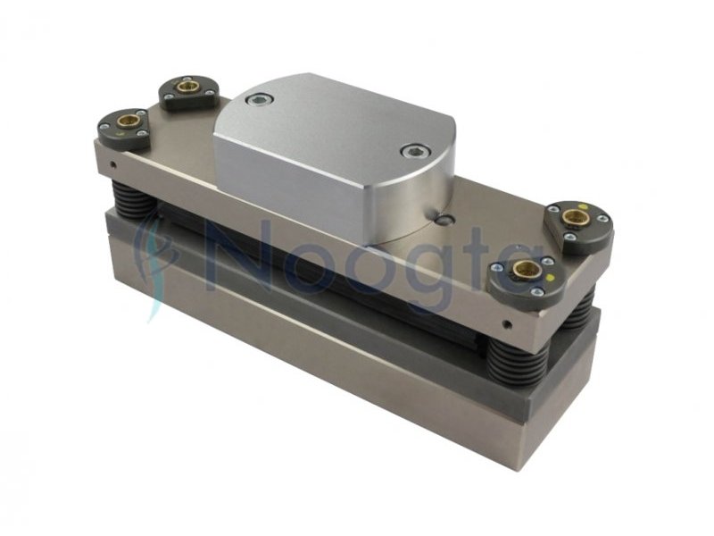 ISO 6892-1 Test Fixture